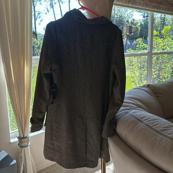 Vertigo Paris Large Long Peacoat NWT Tan/Black Combo Warm Fall/Winter Coat - Picture 7 of 8